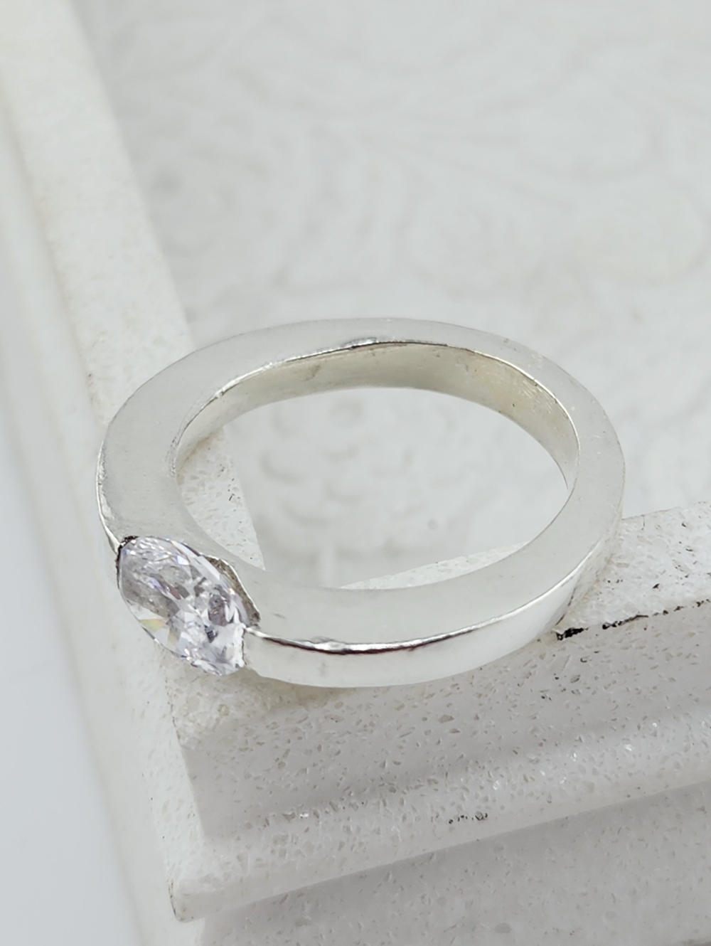 CUBIC ZIRCONIA PRESSURE RING HANDMADE STERLING SILVER SIZE7